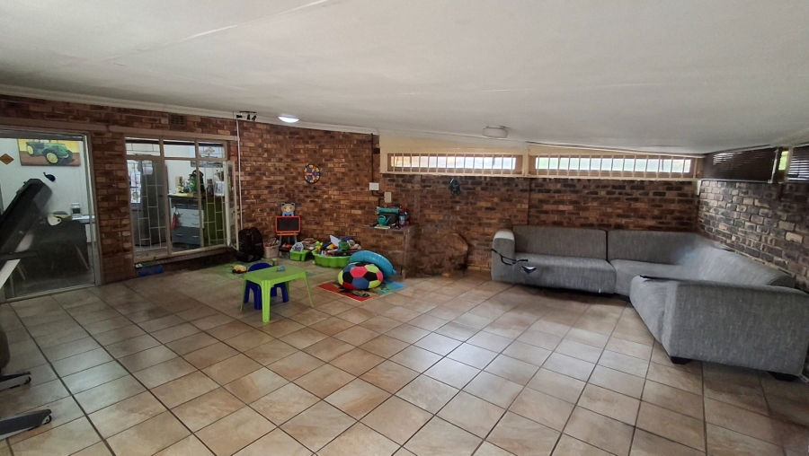 3 Bedroom Property for Sale in Sasolburg Ext 11 Free State